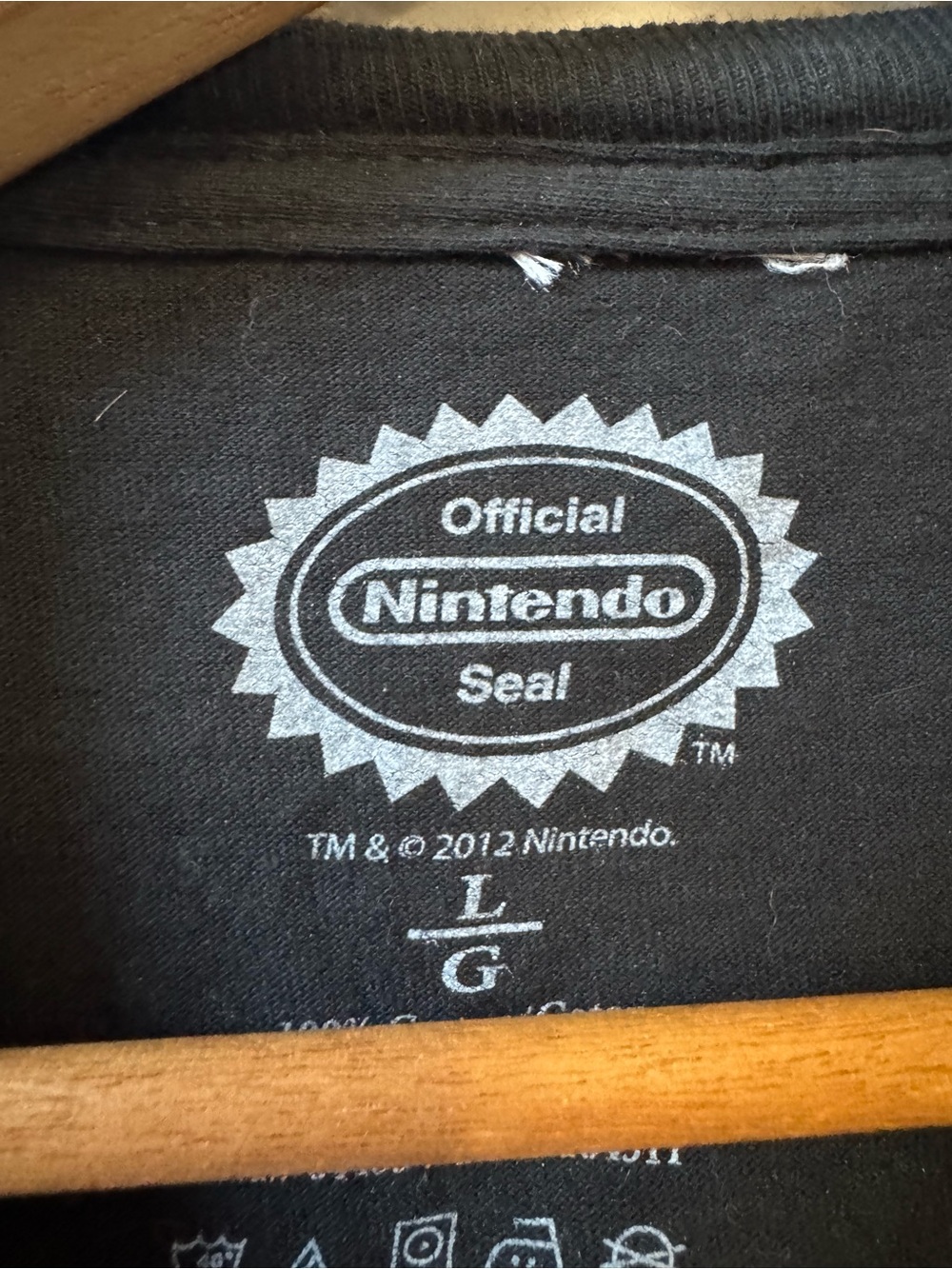 The Legend of Zelda Twilight Princess 2012 Y2K short sleeve graphic t-shirt - Picture 4 of 4